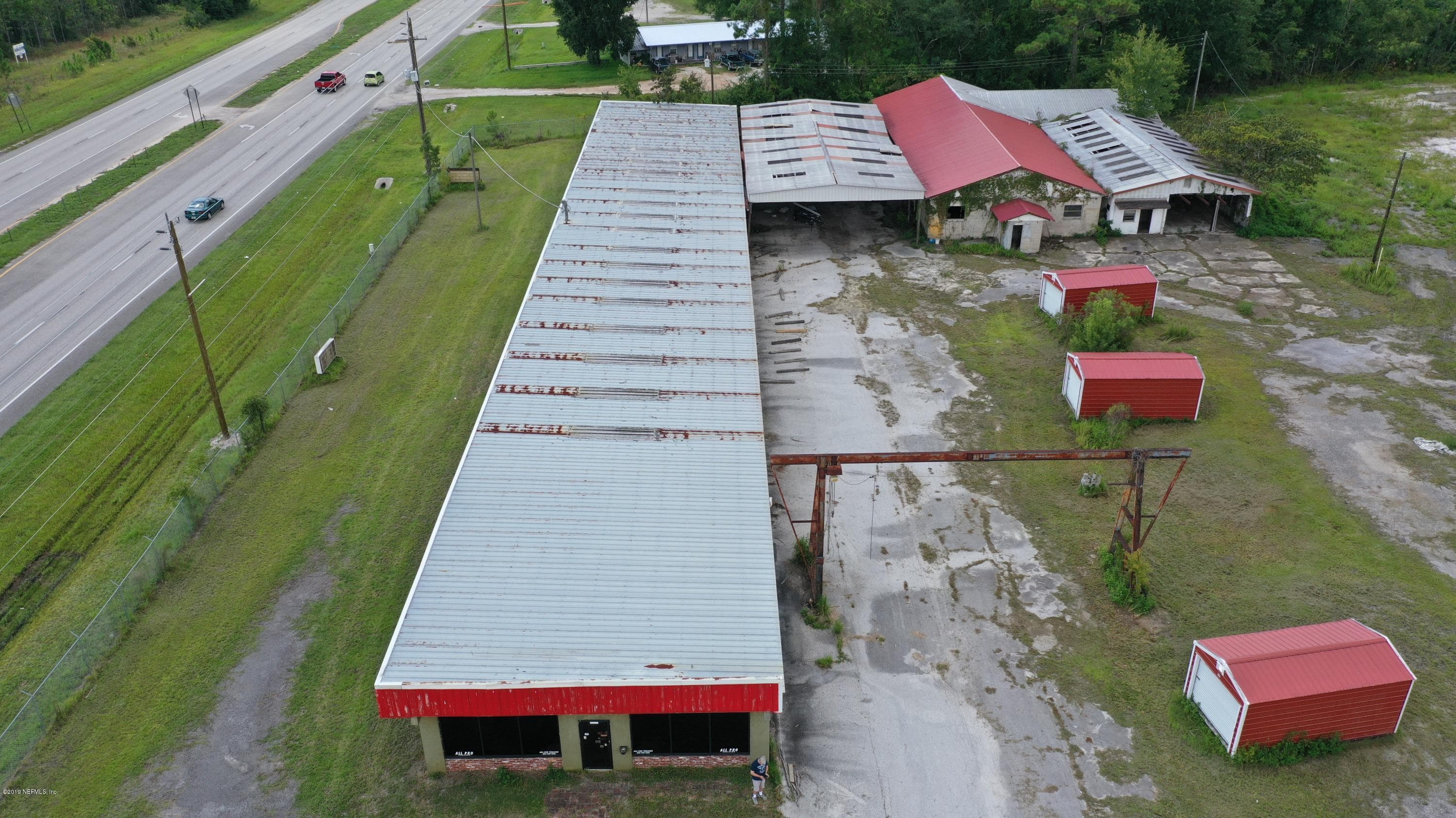12688 S HIGHWAY 301 S, Hampton, FL 32044