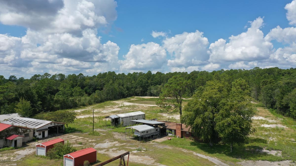 12688 S HIGHWAY 301 S, Hampton, FL 32044 3