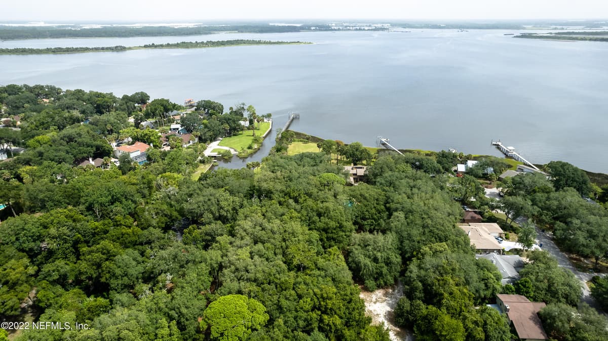 6045 EDENFIELD Road, Jacksonville, FL 32277 3