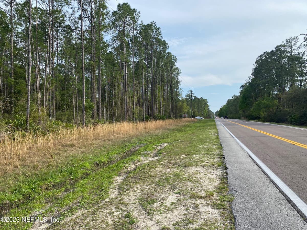AAA CR 315, Interlachen, FL 32148 3