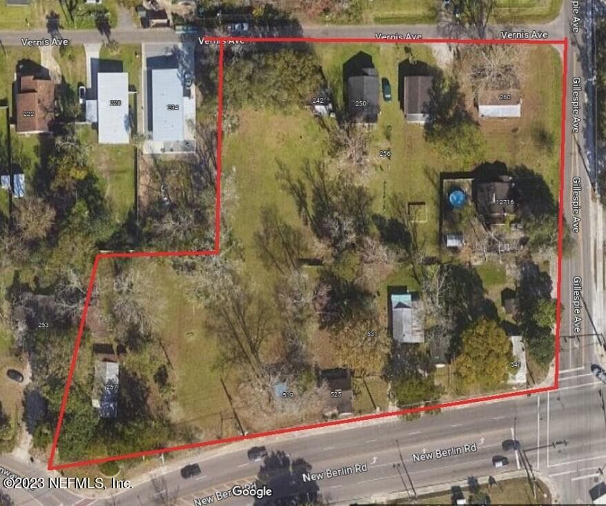 541 NEW BERLIN Road, Jacksonville, FL 32218