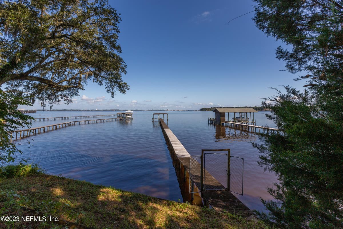 10566 SCOTT MILL Road, Jacksonville, FL 32257 3
