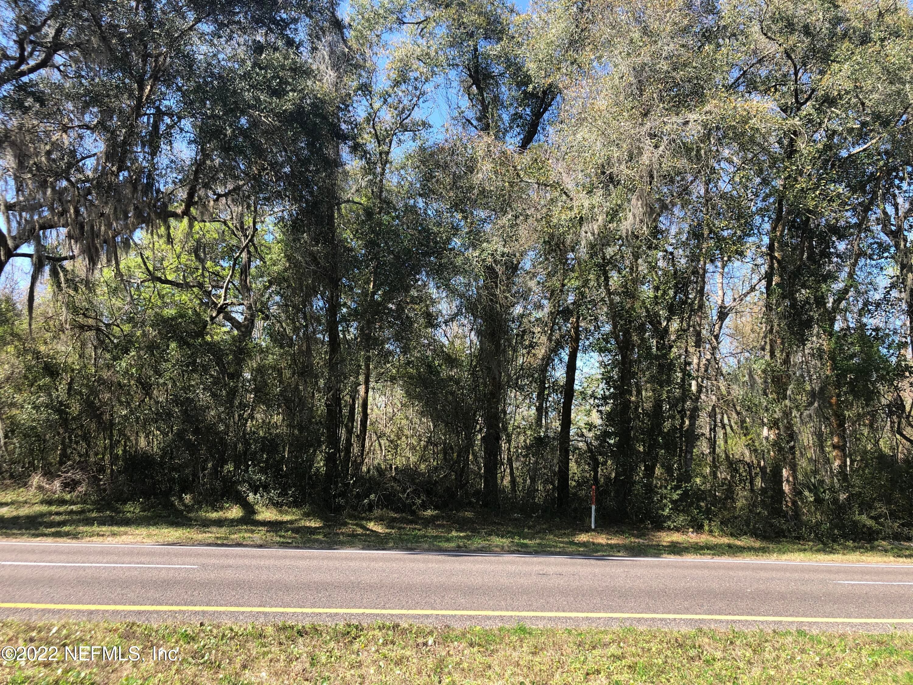 473 S US-17 Highway NW, San Mateo, FL 32187