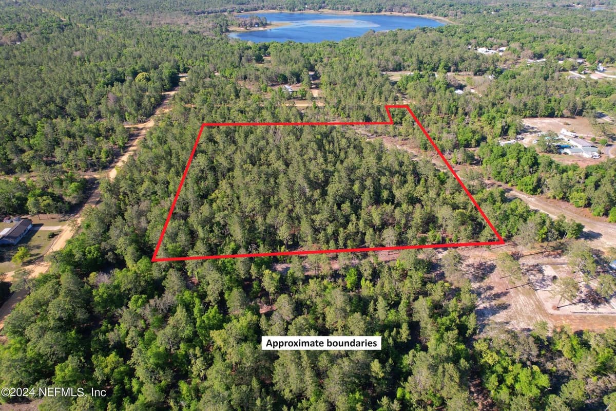 00 NEW YORK Street, Interlachen, FL 32148 2