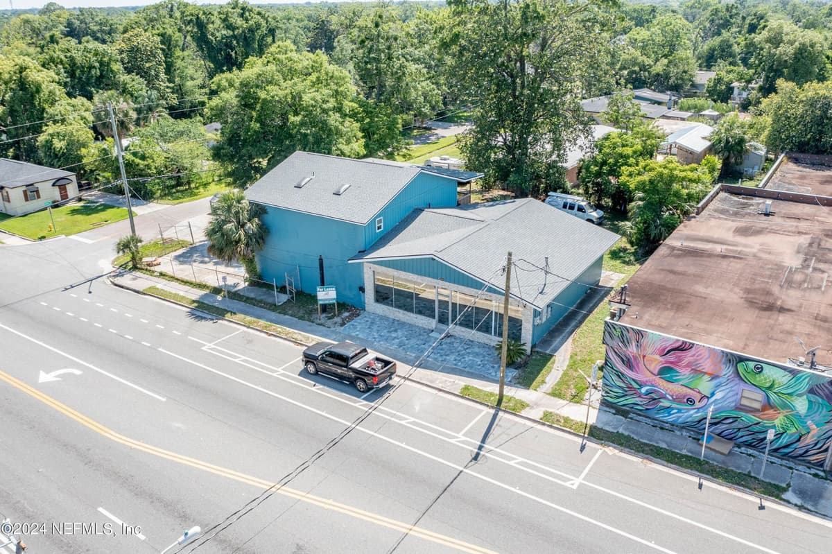 2016 CASSAT Avenue, Jacksonville, FL 32210 2