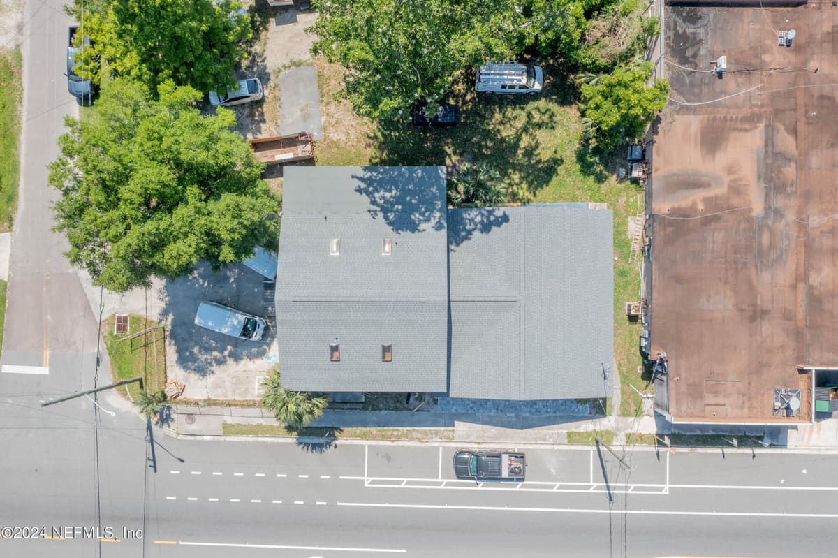 2016 CASSAT Avenue, Jacksonville, FL 32210 3