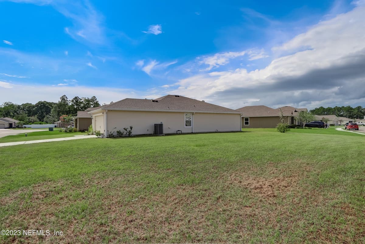 8521 LAKE GEORGE Circle W, Macclenny, FL 32063 3