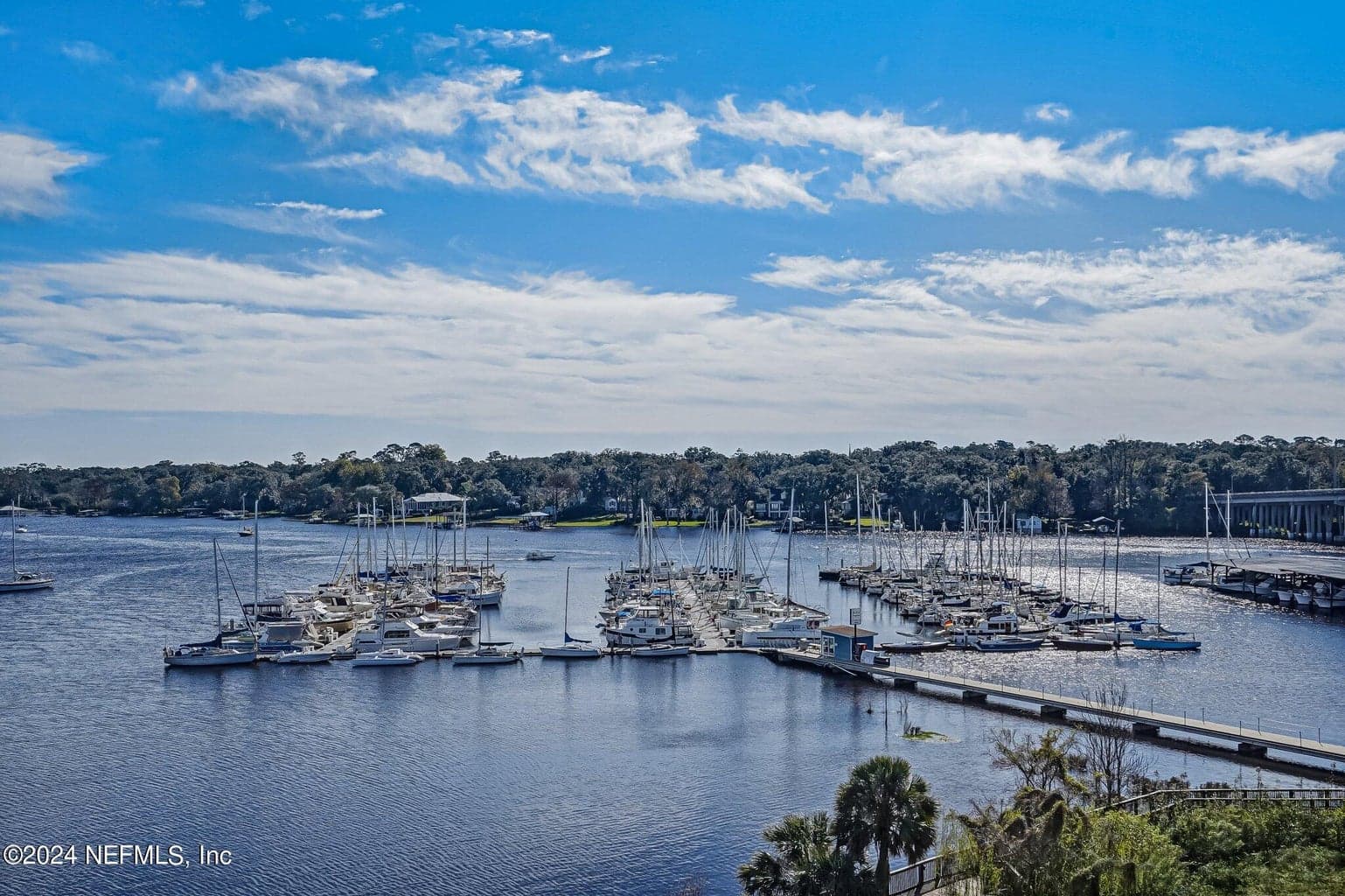4401 LAKESIDE Drive 903, Jacksonville, FL 32210