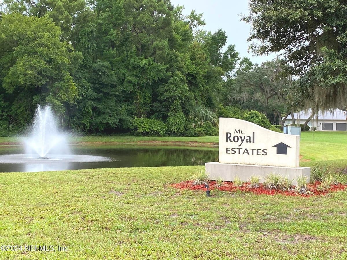 113 WILLIAM BARTRAM Drive, Crescent City, FL 32112 2