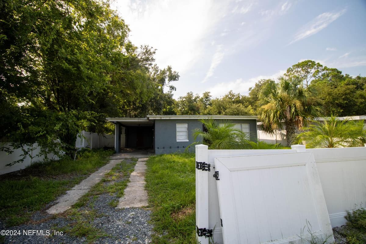 809 MALEY Street, Daytona Beach, FL 32114 3
