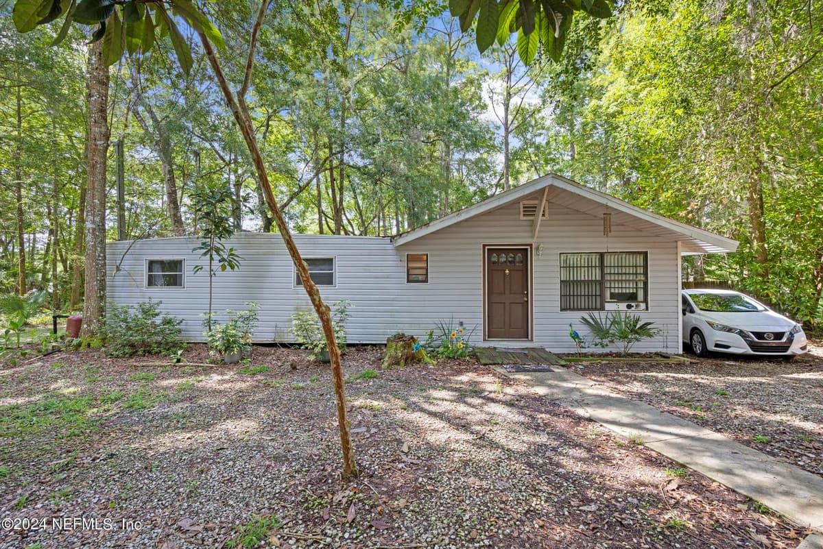 742 RIDGELINE Road 1, Satsuma, FL 32189 2