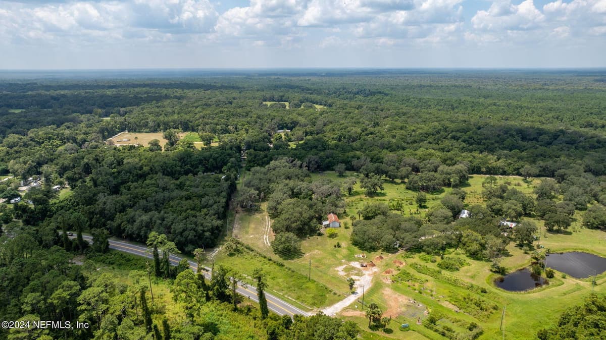 1119 S HIGHWAY 17, Satsuma, FL 32189 2