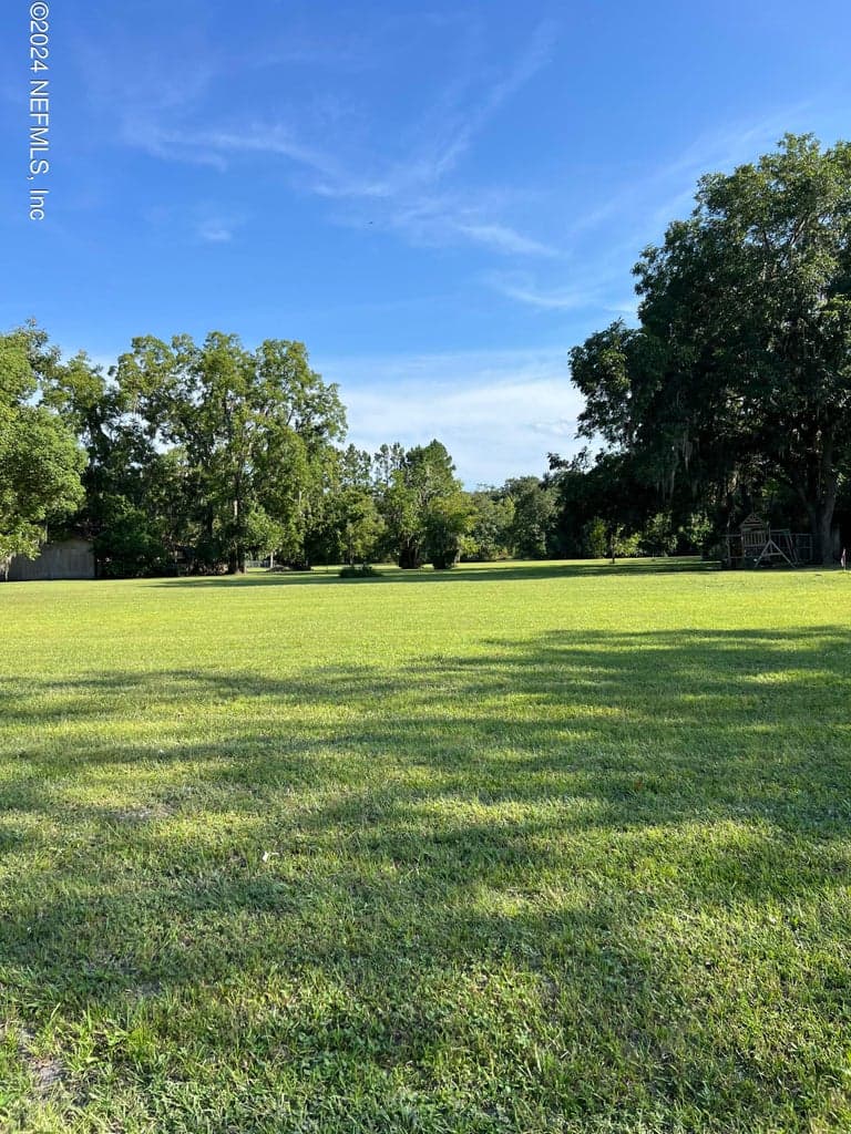 1310 W MADISON Street, Starke, FL 32091