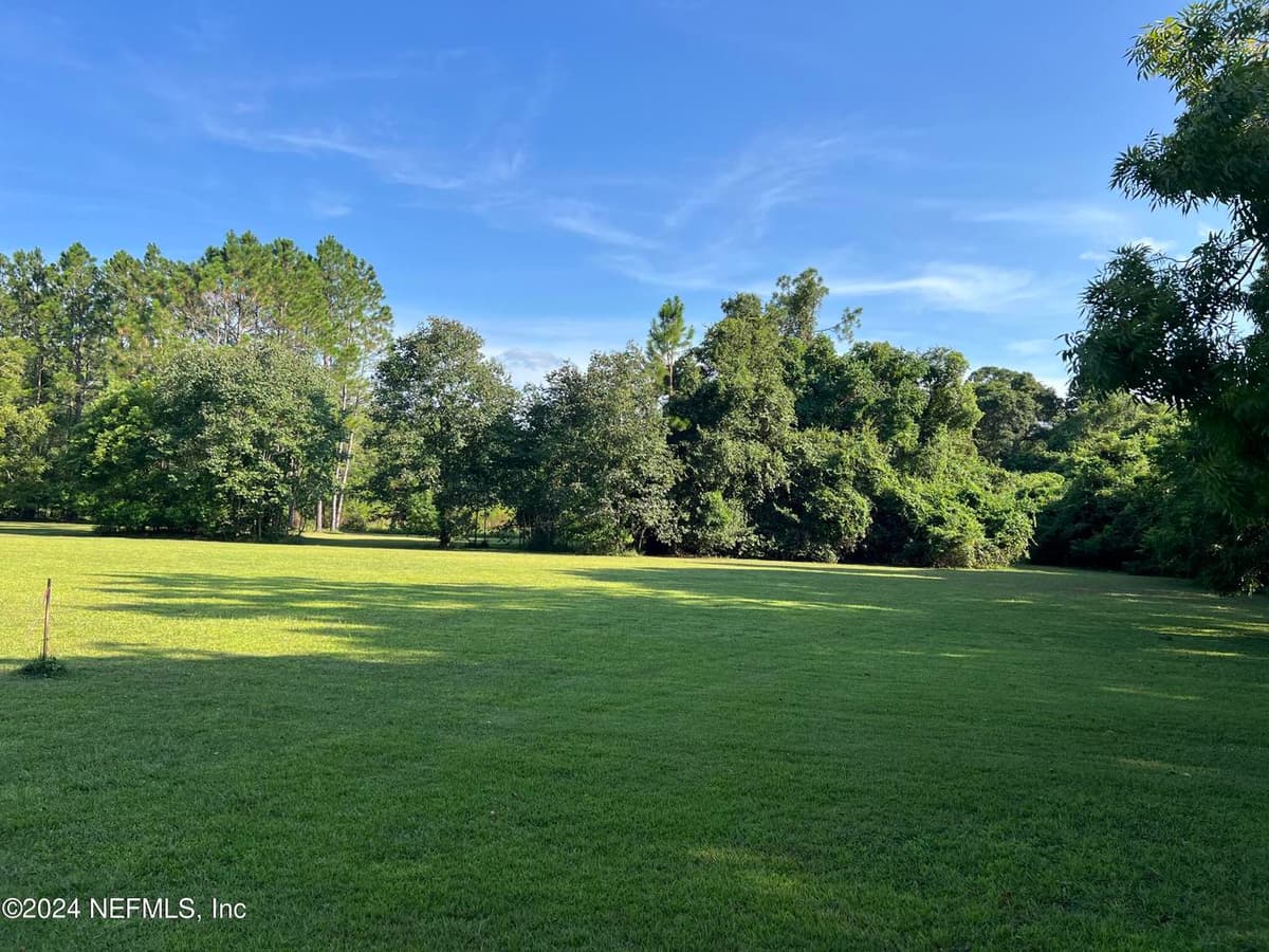 1310 W MADISON Street, Starke, FL 32091 2