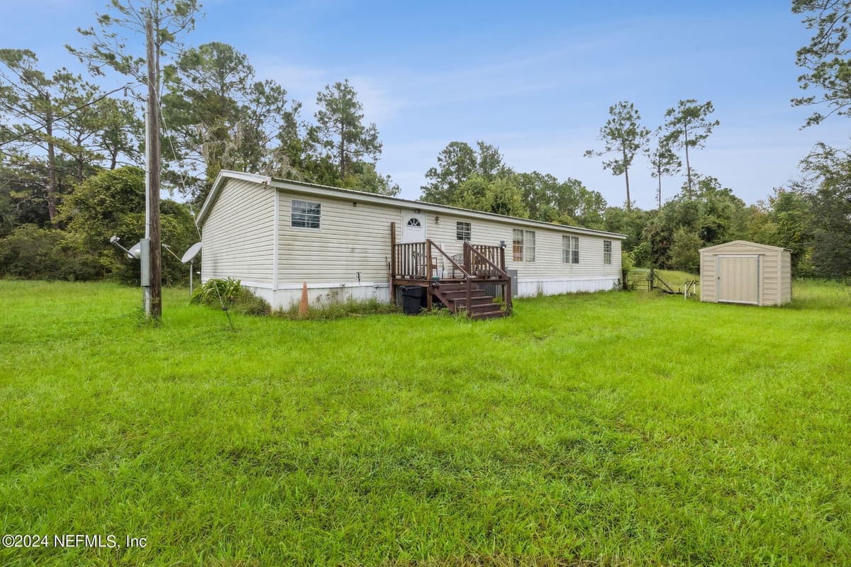 120 SHAGGY Lane, Palatka, FL 32177 2