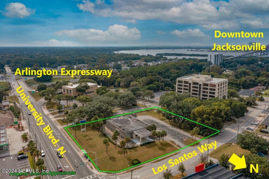 930 UNIVERSITY Boulevard N, Jacksonville, FL 32211 3