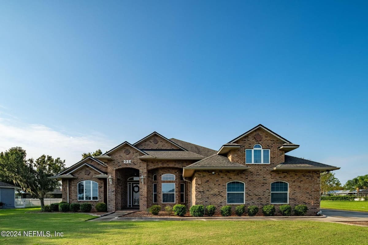 235 CRYSTAL COVE Drive, Palatka, FL 32177 2