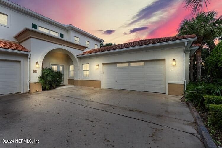 2 VISCAYA Drive 102, Palm Coast, FL 32137