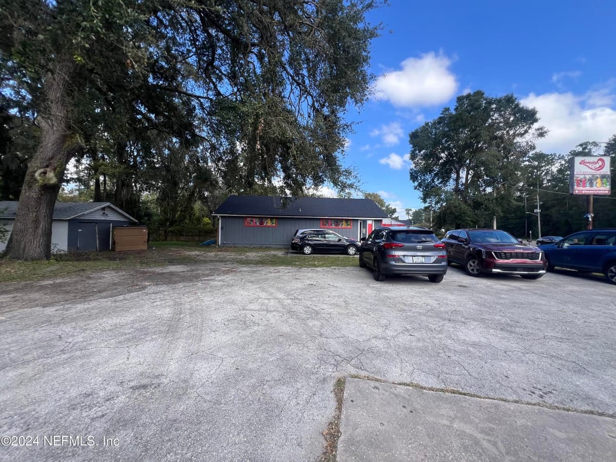 10420 LEM TURNER Road, Jacksonville, FL 32218 3