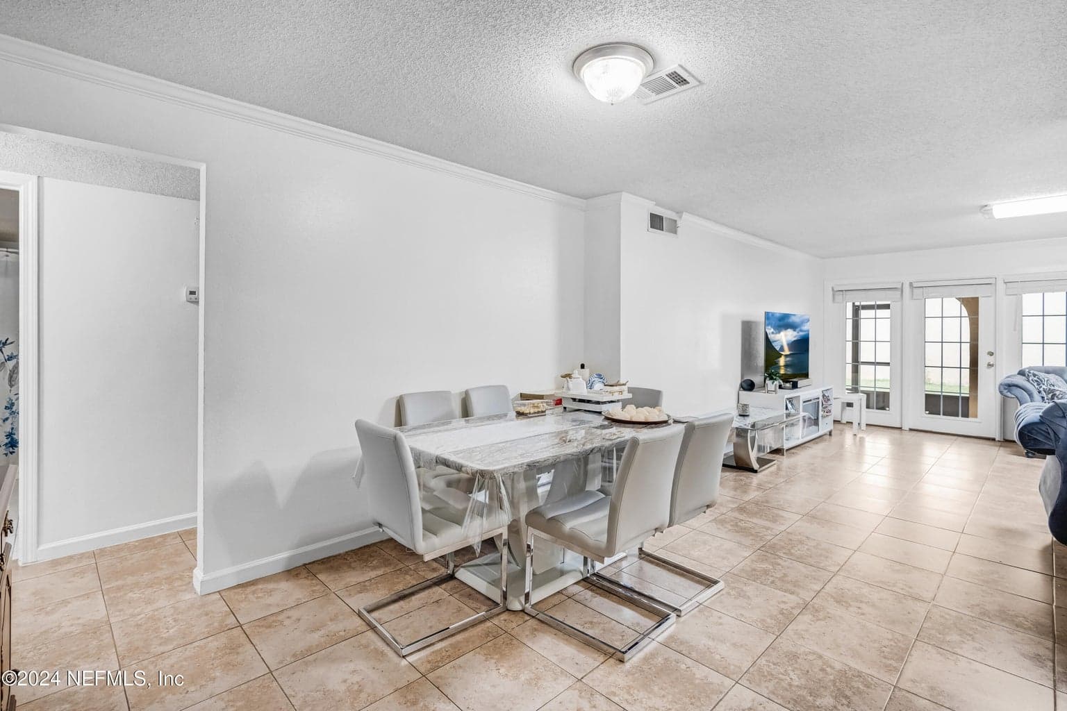 3857 MISSION Drive 1, Jacksonville, FL 32217