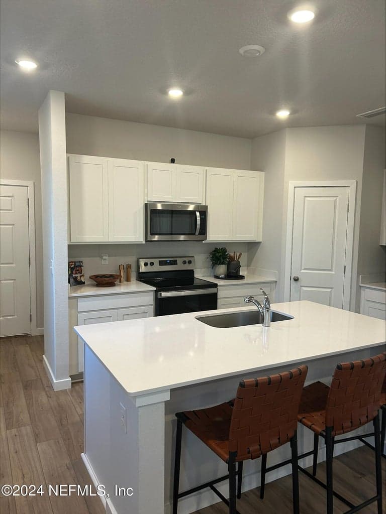 10681 WATERFIELD RD Road, Jacksonville, FL 32210 2