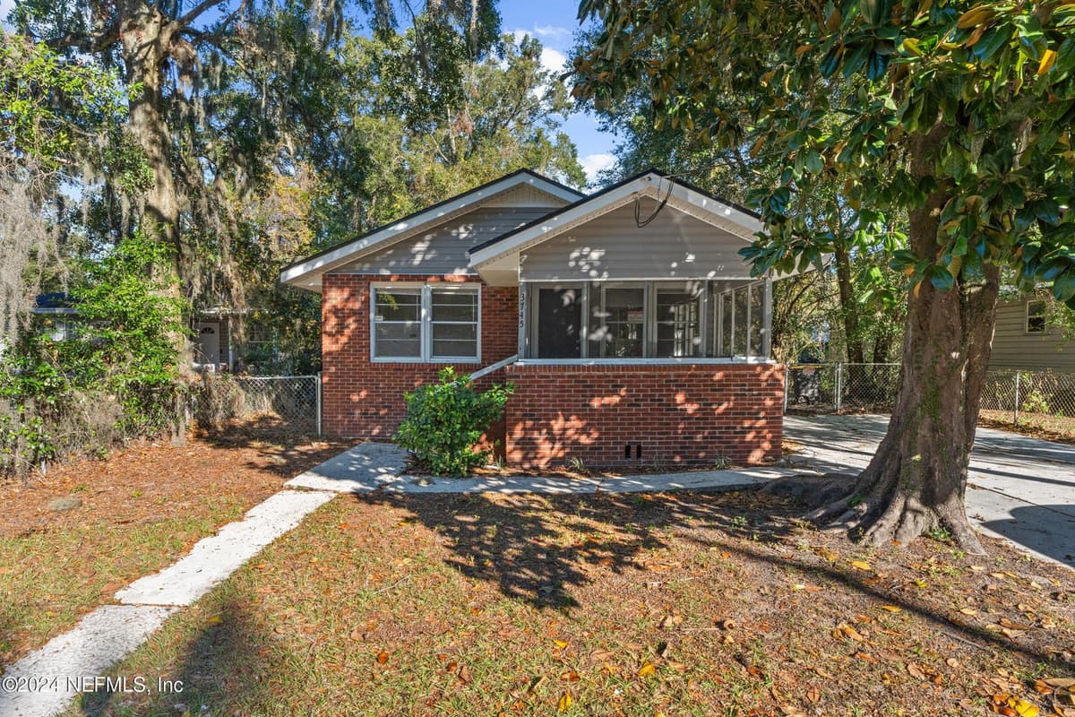 3745 SOUTEL Drive, Jacksonville, FL 32208 3