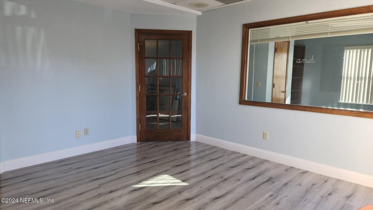 1543 KINGSLEY Avenue BLD19, Orange Park, FL 32073 3