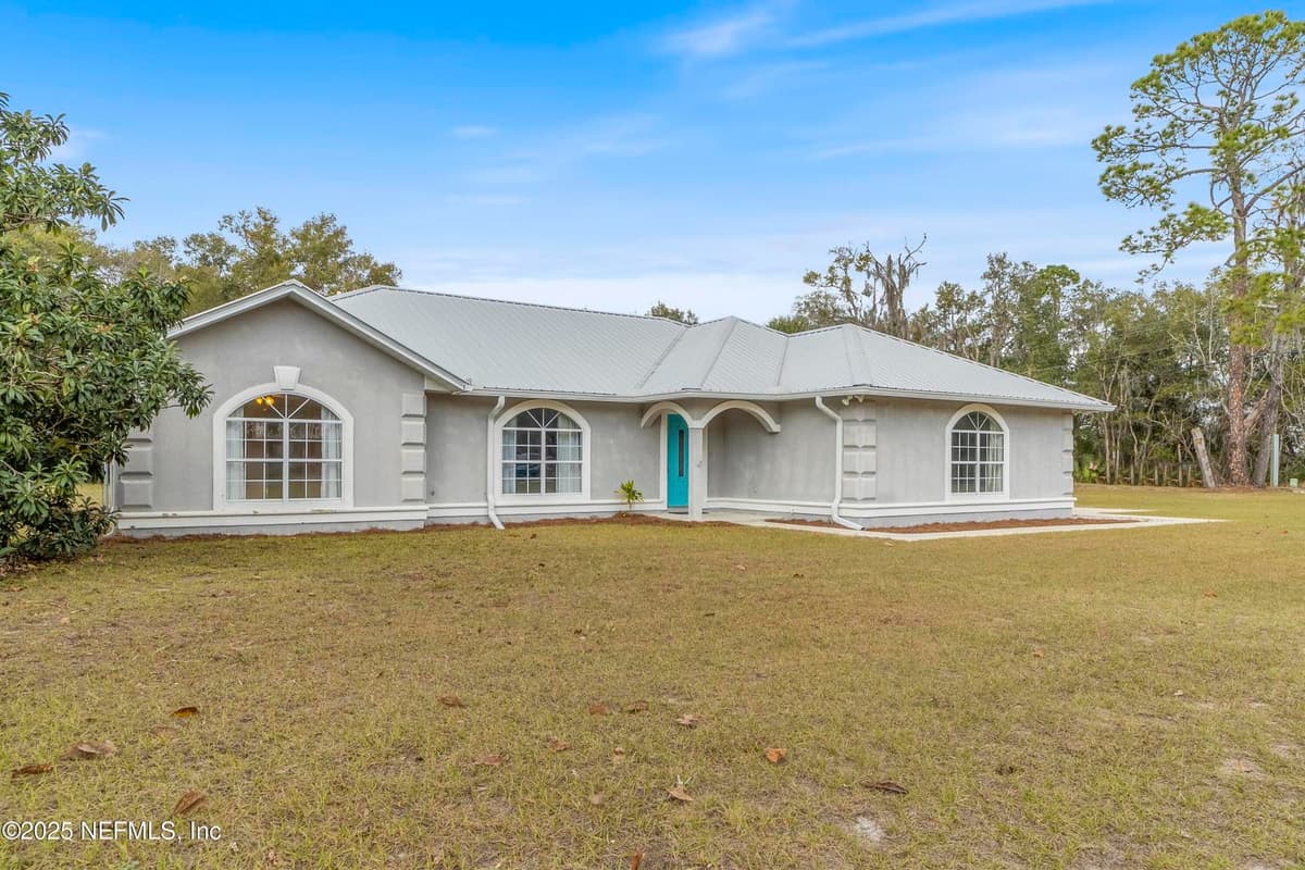 1055 OLD GAINESVILLE Highway, Interlachen, FL 32148 2