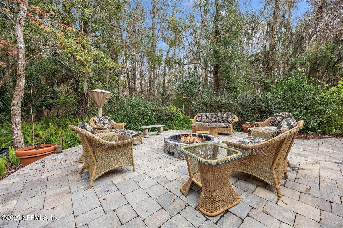 7881 HEATHER LAKE Court E, Jacksonville, FL 32256 3
