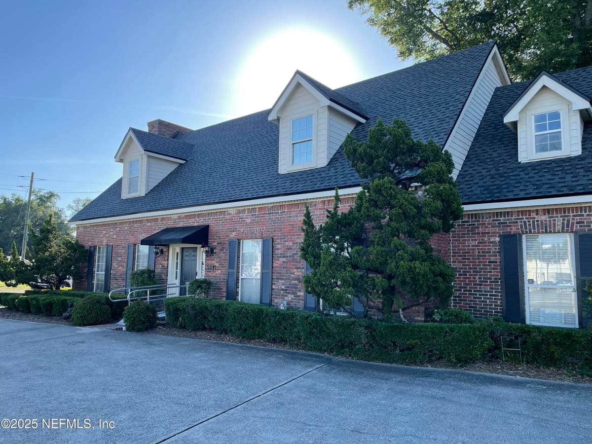 3811 BLANDING Boulevard, Jacksonville, FL 32210 3