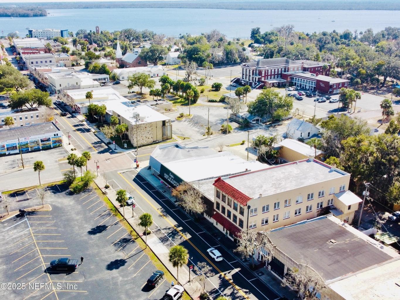 607 ST JOHNS Avenue, Palatka, FL 32177