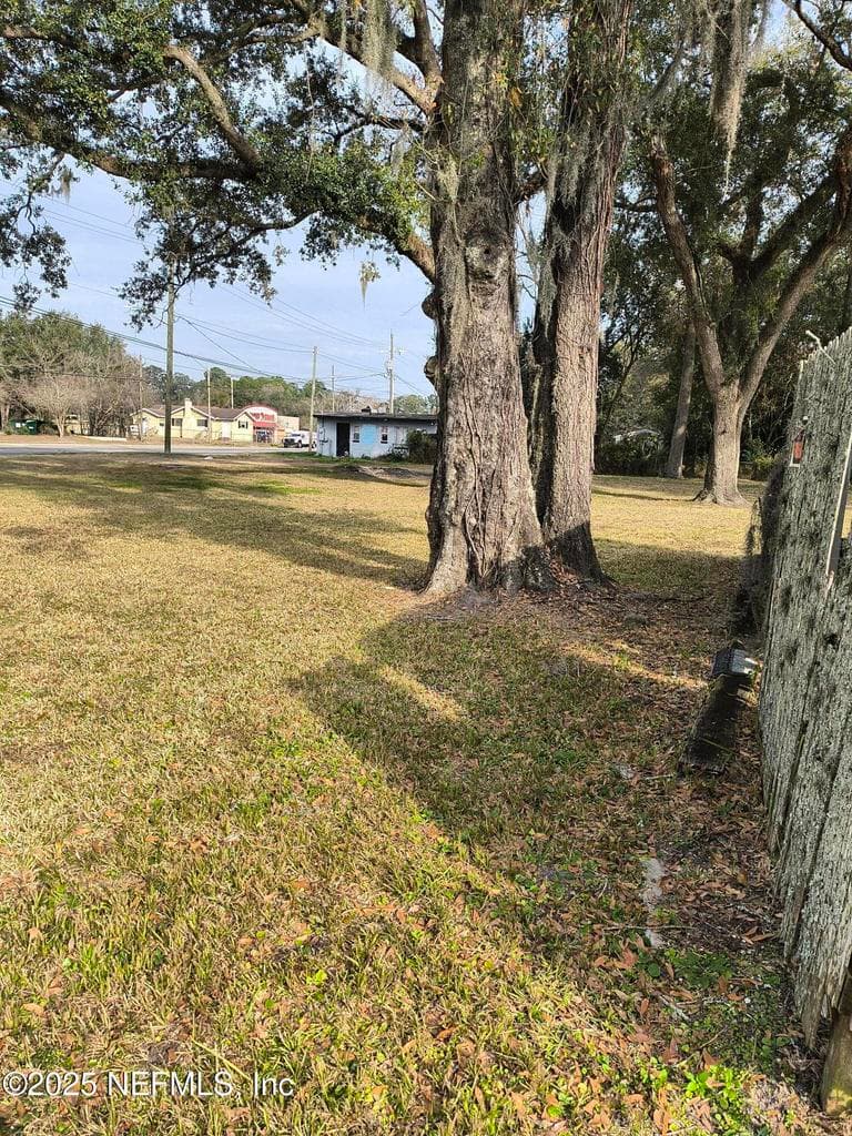 3906 EMERSON Street, Jacksonville, FL 32207 3