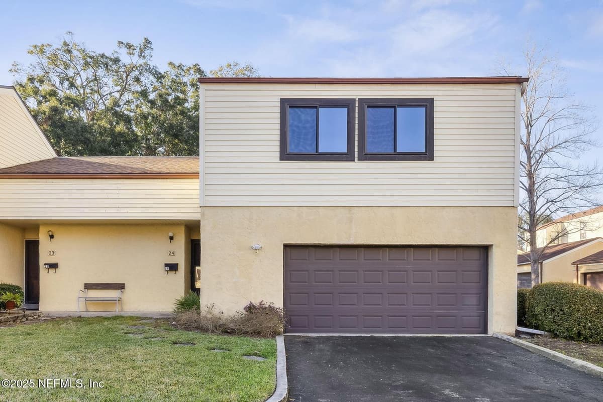5400 LA MOYA Avenue 24, Jacksonville, FL 32210 2
