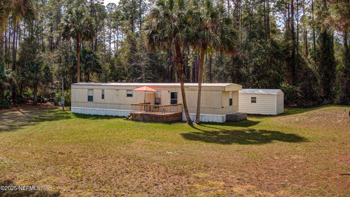 143 MOSSWOOD Street, Georgetown, FL 32139 2
