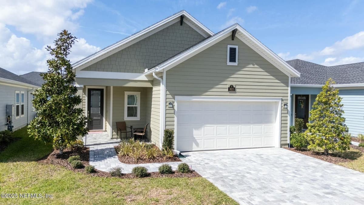 823 STILLWATER Boulevard, St. Johns, FL 32259 2