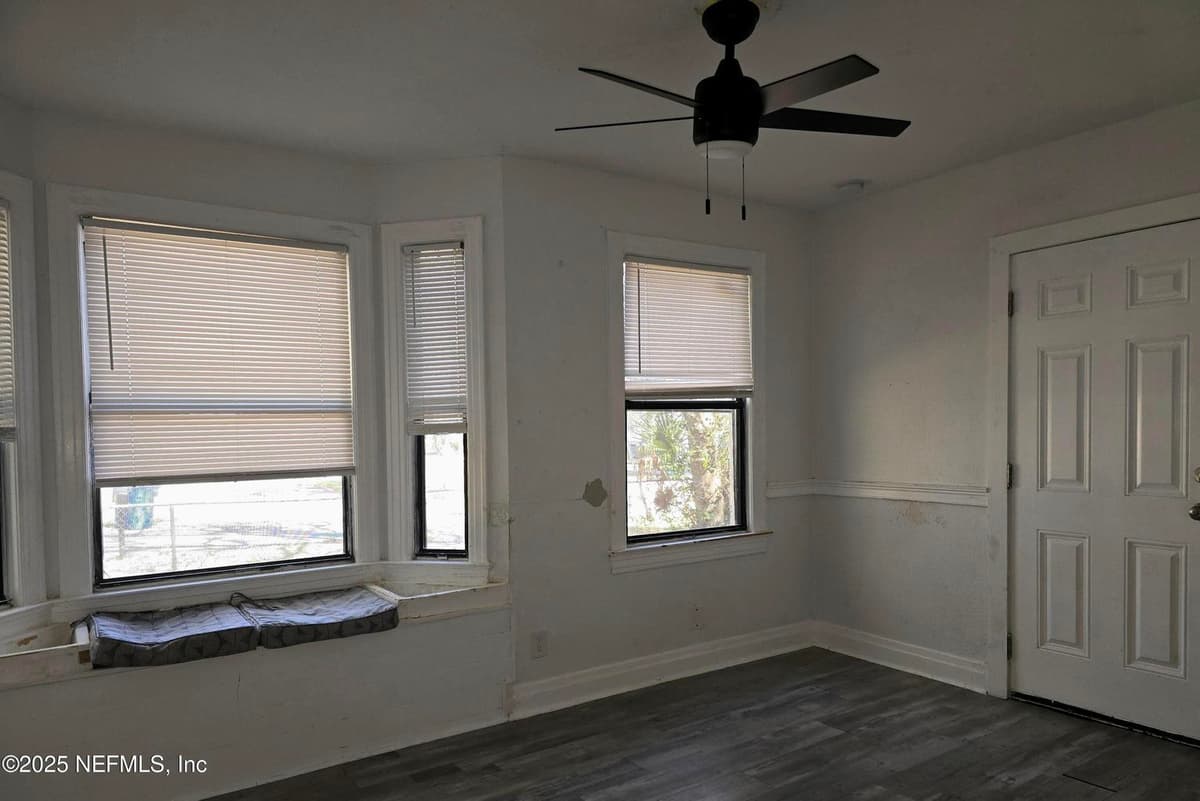 9102 6TH Avenue, Jacksonville, FL 32208 3