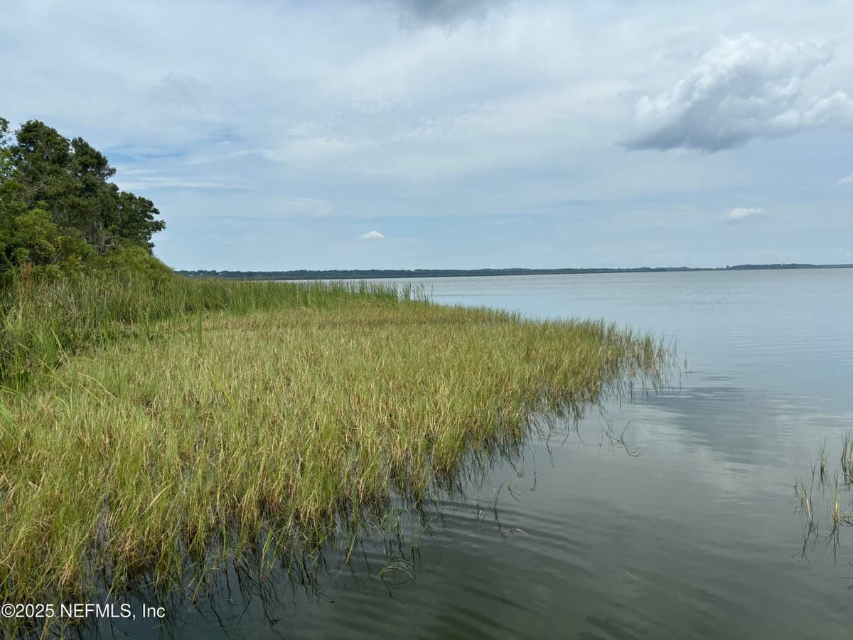 6001 BIRD ISLAND Drive, Lady Lake, FL 32159 3