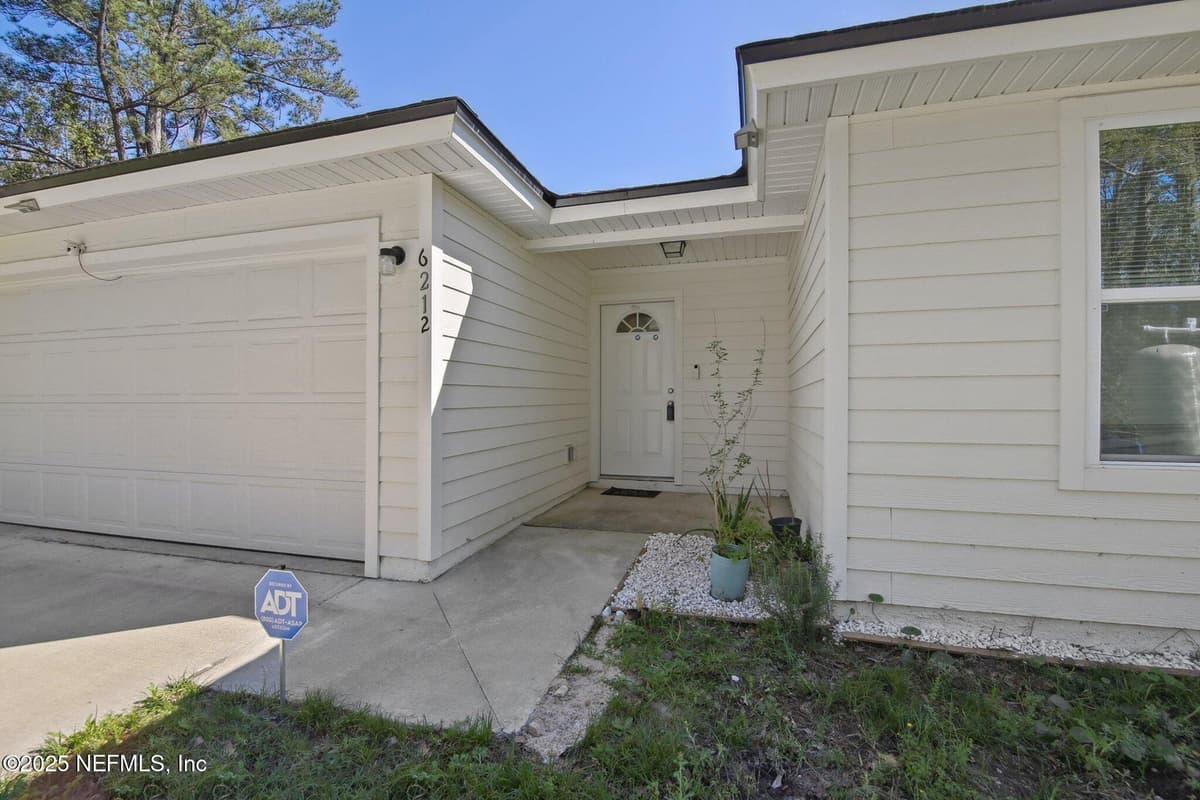 6212 LEONA Street, Jacksonville, FL 32219 3