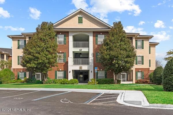 785 OAKLEAF PLANTATION Parkway 833, Orange Park, FL 32065