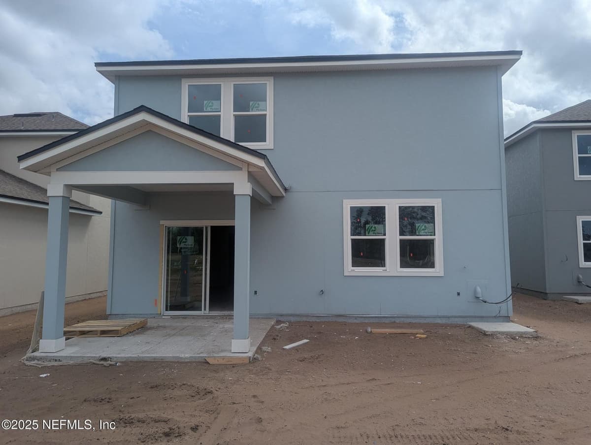 24 BRAZIL NUT Circle 146, Jacksonville, FL 32218 2