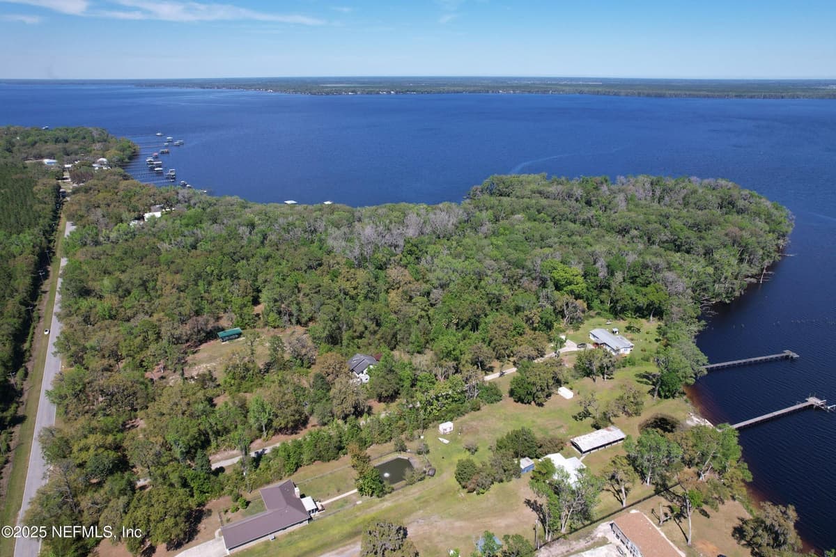 332 CEDAR CREEK Road, Palatka, FL 32177 2