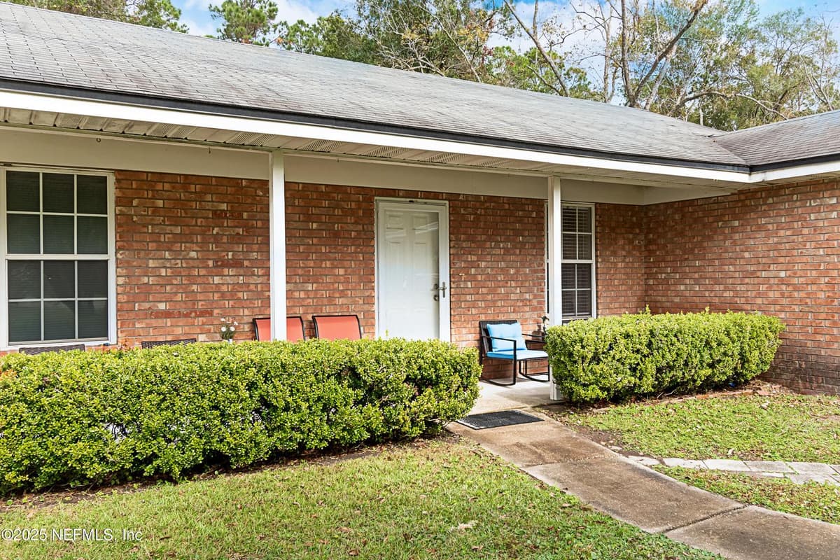 231 3RD (INCLUDES ADJACENT LOT) Street W, Baldwin, FL 32234 3