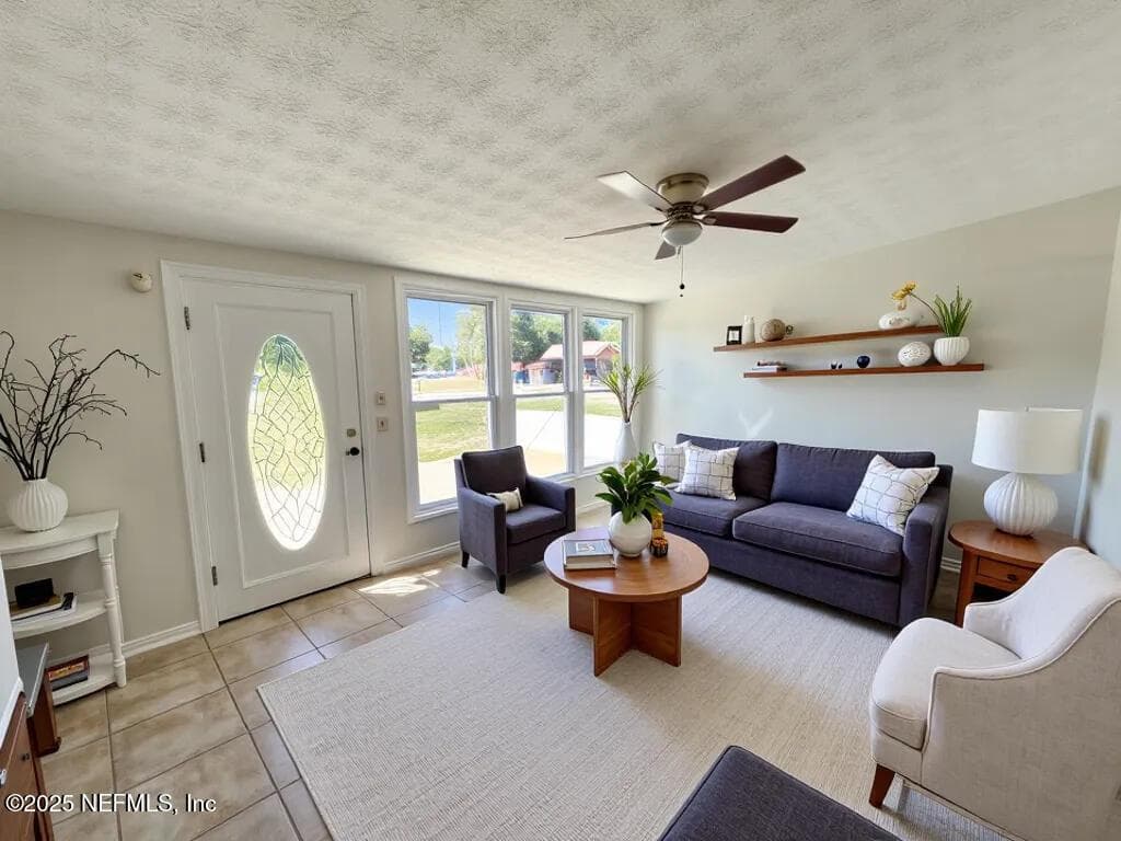 11547 EMUNESS Road, Jacksonville, FL 32218 3