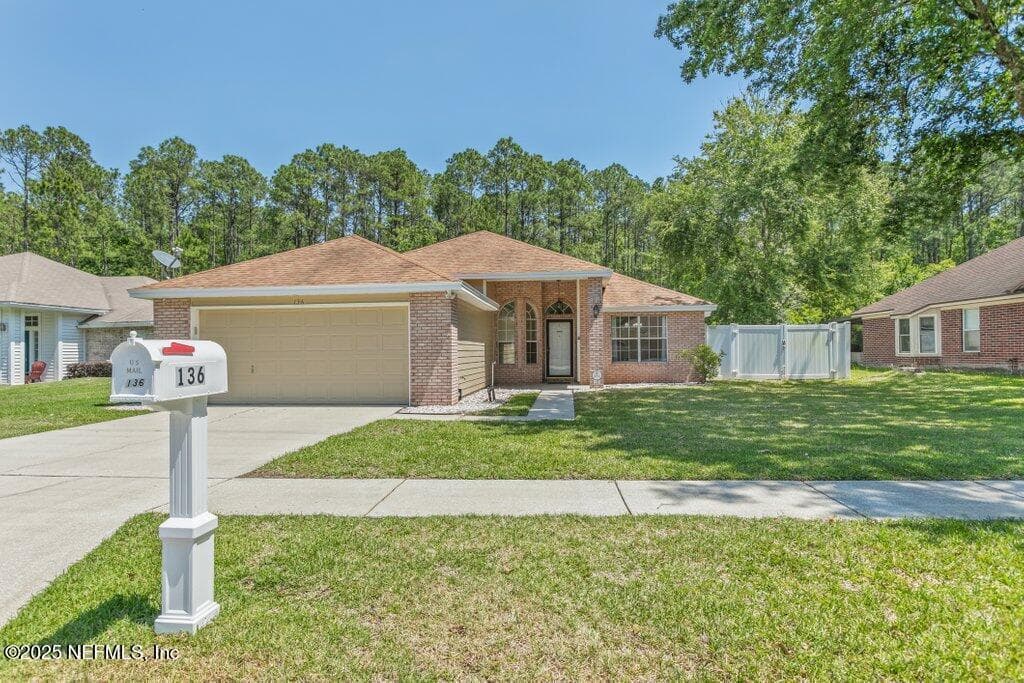 136 SOUTHERN GROVE Drive, St. Johns, FL 32259