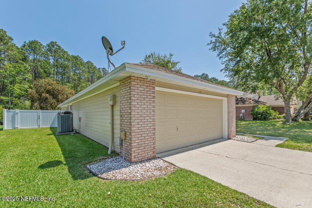 136 SOUTHERN GROVE Drive, St. Johns, FL 32259 2