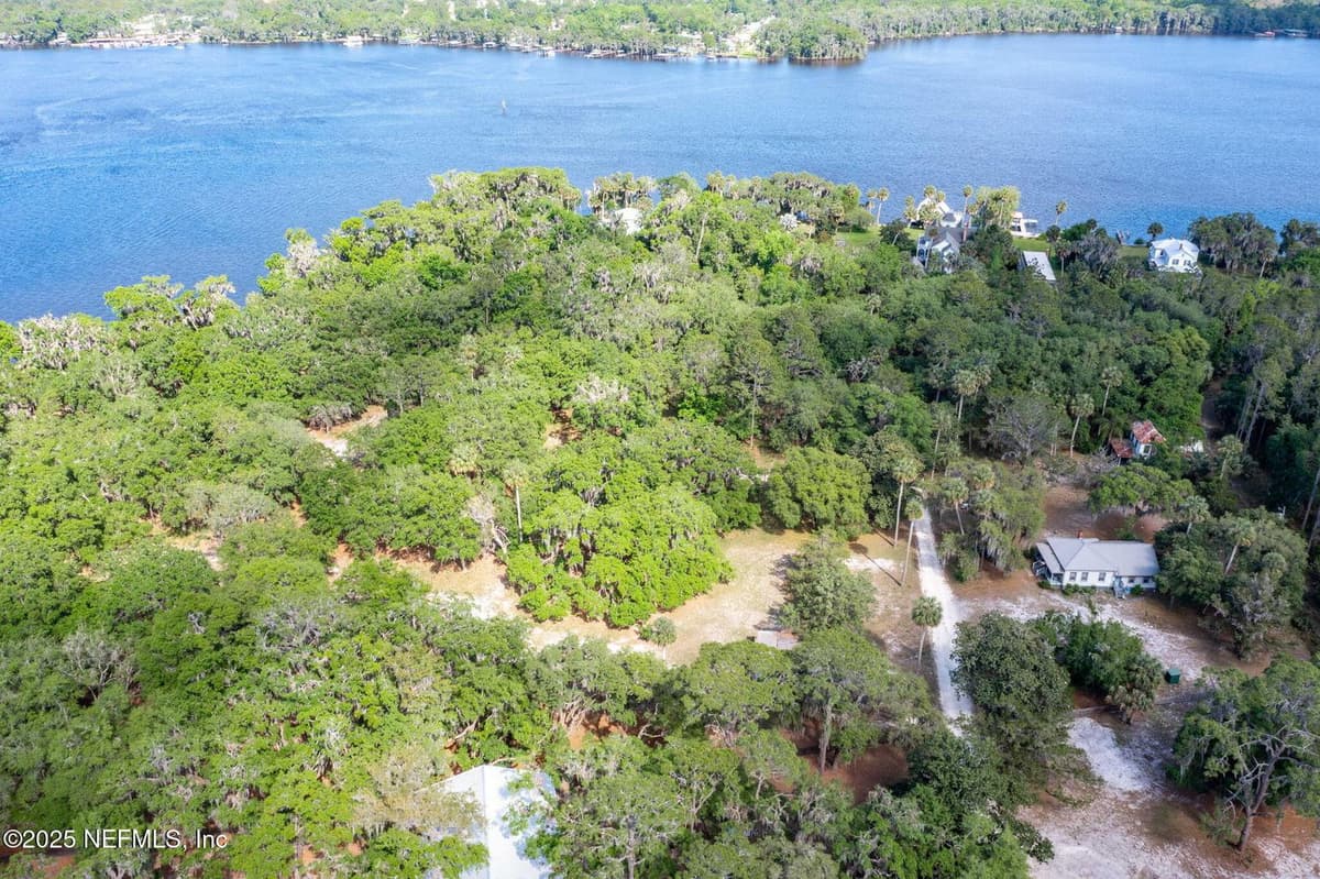 766 NATIONAL FOREST ROAD 75G Road, Palatka, FL 32177 3