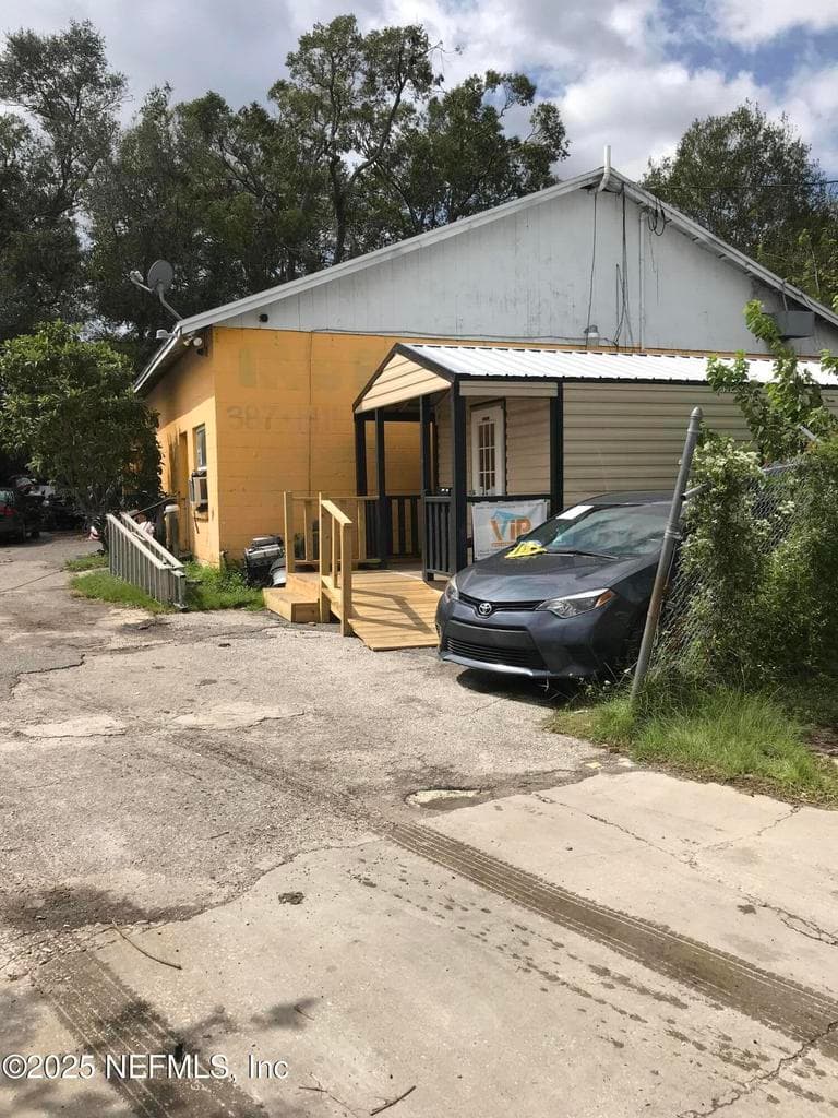 2305 W BEAVER Street, Jacksonville, FL 32209