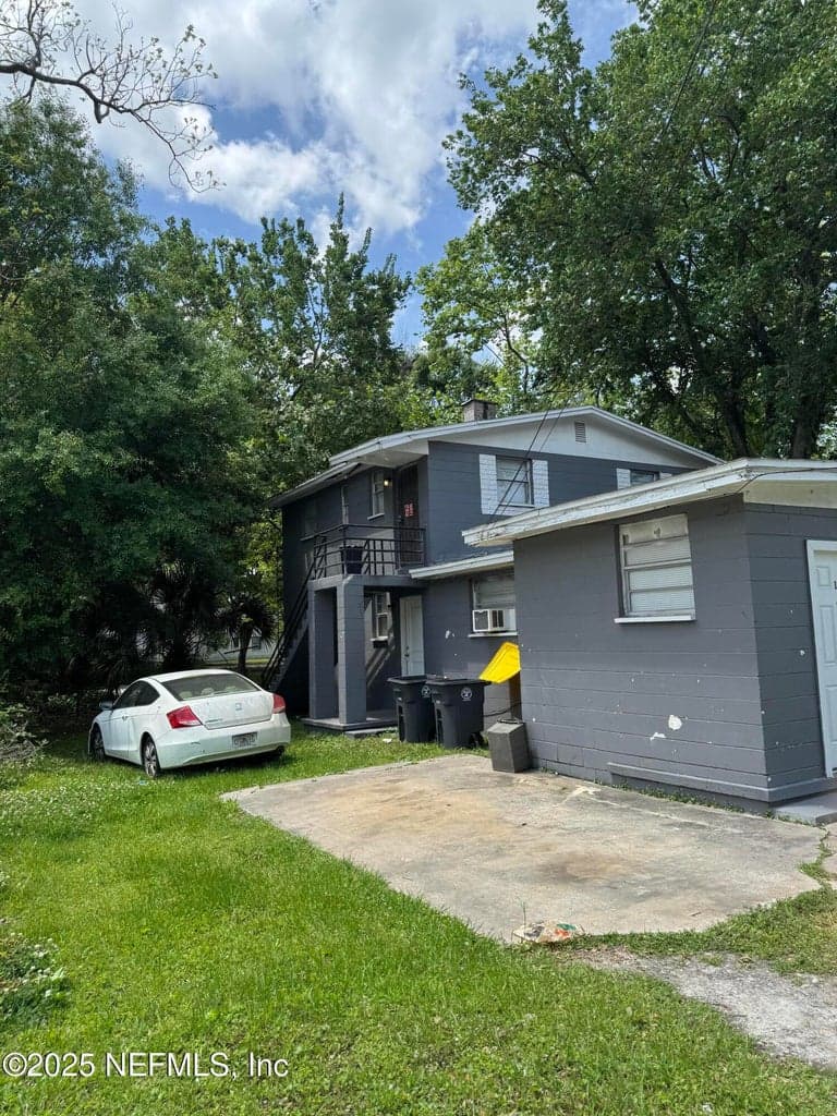 1716 WHITNER Street, Jacksonville, FL 32209 3