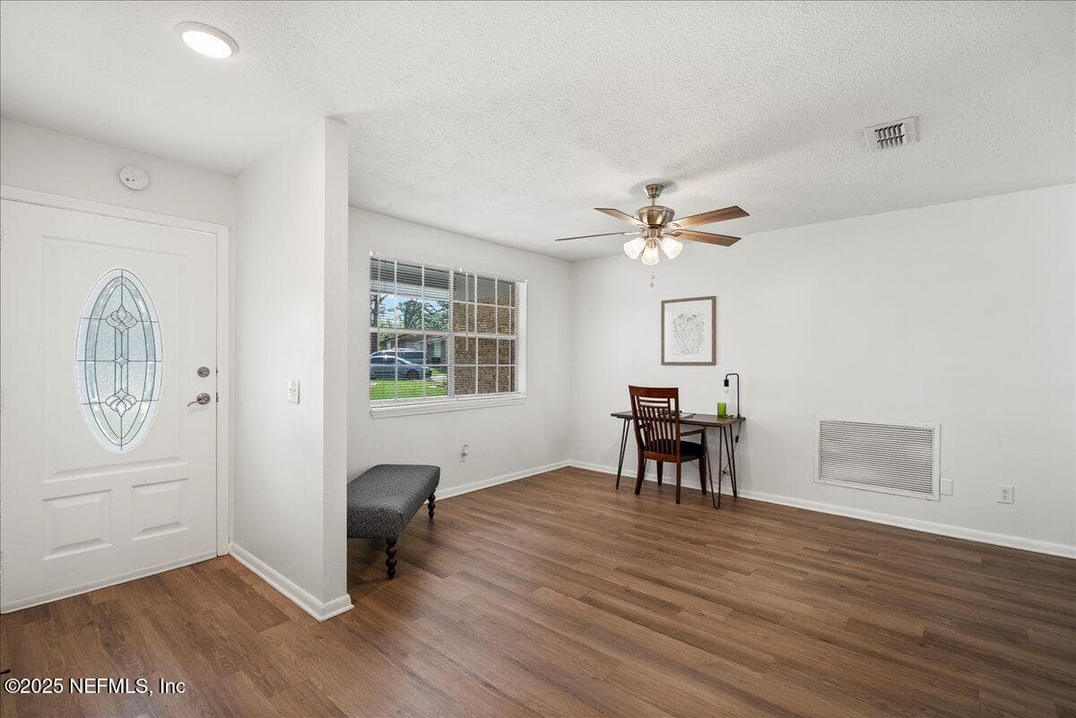 7488 DEEPWOOD Drive S, Jacksonville, FL 32244 2