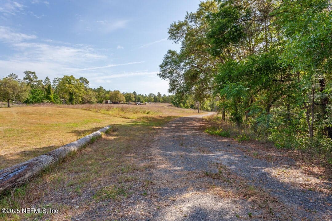 148 LAKE SHORE Drive, Hawthorne, FL 32640 3